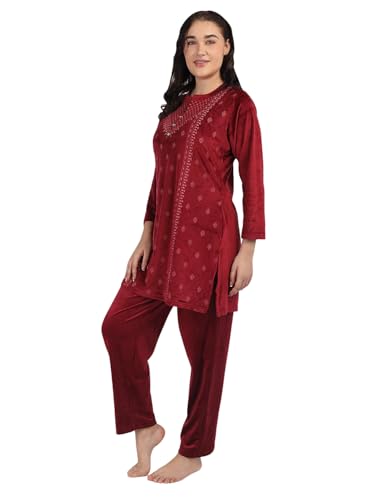 Image of Duchess Women's Supersoft Velvet Printed Nightsuit for Winter wear