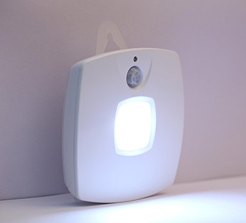 Juvo Wonderlite from SeniorWorld - Help Kids and Elders Avoid Accidents in The Dark. Motion Sensor Activated, LED Automatic Night Light 4