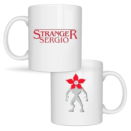 Taza personalizada con nombre. Regalos Frikis personalizados. Tazas personalizadas de cerámica series televisión. Tazas de series personalizada. Regalos originales. (Stranger) | Ya disponible en tu tienda friki favorita! En mundofriki.es!