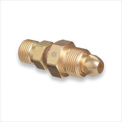 Model WD-810 CGA580 X CGA320 Brass Cylinder Adapter