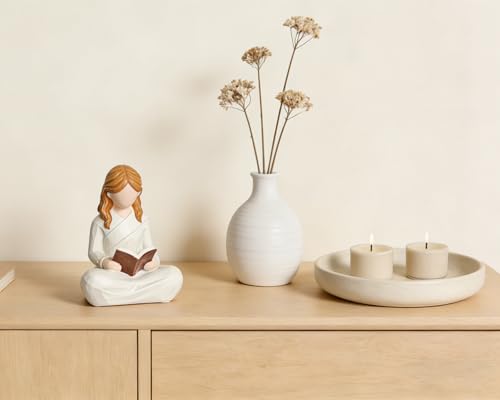 Estatua decorativa de lectora beige de resina miniatura 3