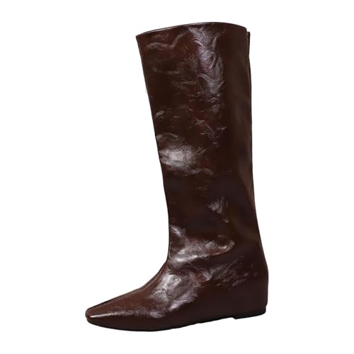 Botas de media pantorrilla de ante con punta plana para un estilo casual y moderno
