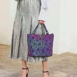 Esovio Geometric Holographic Tote Handbag With Crossbody Purse For Women Iridescent Purse Reflective Purse #TOP4