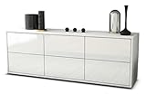 100% Hergestellt in Deutschland und mit Ökostrom produziert. Der Holzschrank überzeugt durch hochwertige Materialien sowie eine erstklassige und saubere Verarbeitung. Der Aufbau des Lowboards gestaltet sich aufgrund der Aufbauanleitung mit grafischen Darstellungen und Illustrationen einfach und schnell. Der Versand erfolgt innerhalb von 2-3 Werktagen.