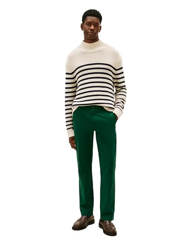 Image of Tommy Hilfiger Men's Stretch Cotton Chino Pants in Custom Fit