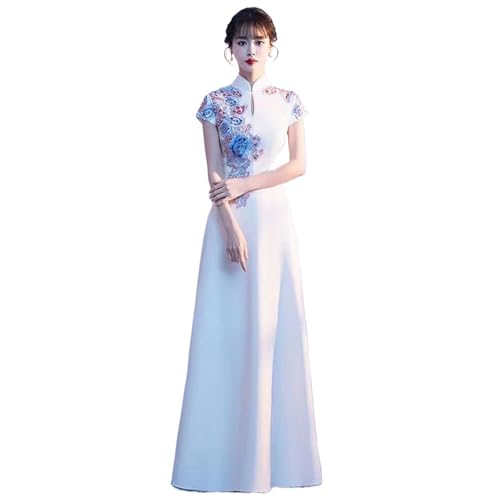Robe chinoise longue pour affiner la silhouette en grand gala