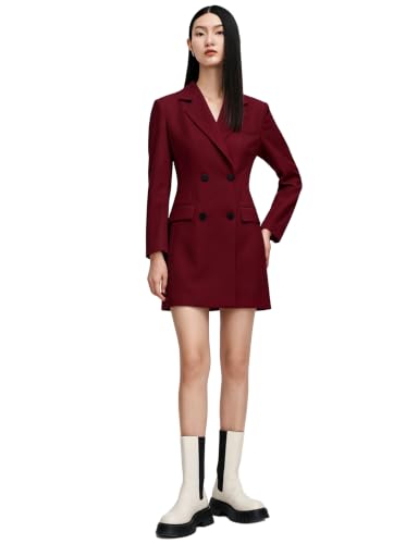 Blazer de smoking pour structurer la silhouette et moderniser le look business
