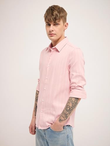 Image of THE BEAR HOUSE Men Spread Collar Vertical Striped Cotton Slim Fit Casual Shirt