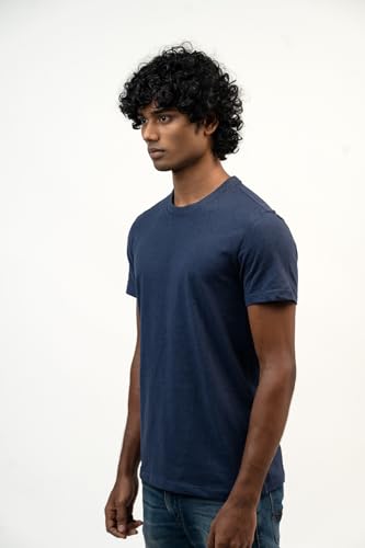 Image of Crew Neck Cotton Tshirt for Men Stylish and Comfortable Men Tshirt Breathable Solid t-Shirts Casual Formal Gym Fashion Essentials Versatile Full Sleeve Polo Trendy wardrobes Outfits