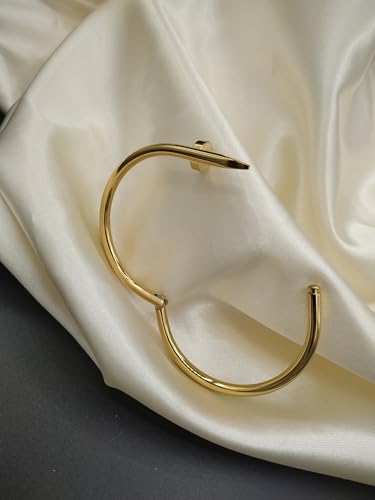 Gold Nail Shaped Bracelet for Women – Adjustable Minimalist Stainless Steel Bangle, Hypoallergenic Dainty Jewelry, Elegant Everyday and Formal Accessory,gold nail model bracelet3