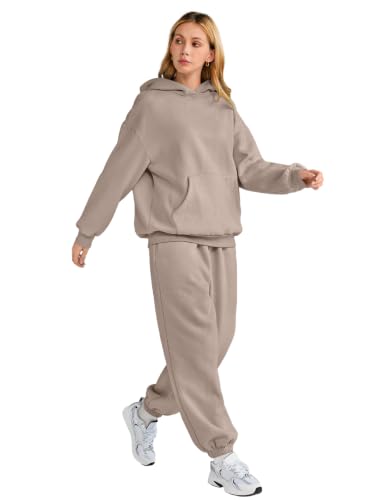 Image of AUTOMET Womens 2 Piece Lounge Sweatsuit Fall Fashion Matching Sweat Sets | Oversized Fall Hoodies & Baggy Jogger Sweatpants Fashion 2026 Outfits