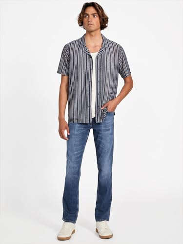 GUESS Men's Short Sleeve Wyatt Stripe Resort Shirt2