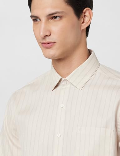 Image of Arrow Men Slim fit Cotton Patterned Weave Long Sleeves Cutaway Collar Shirt
