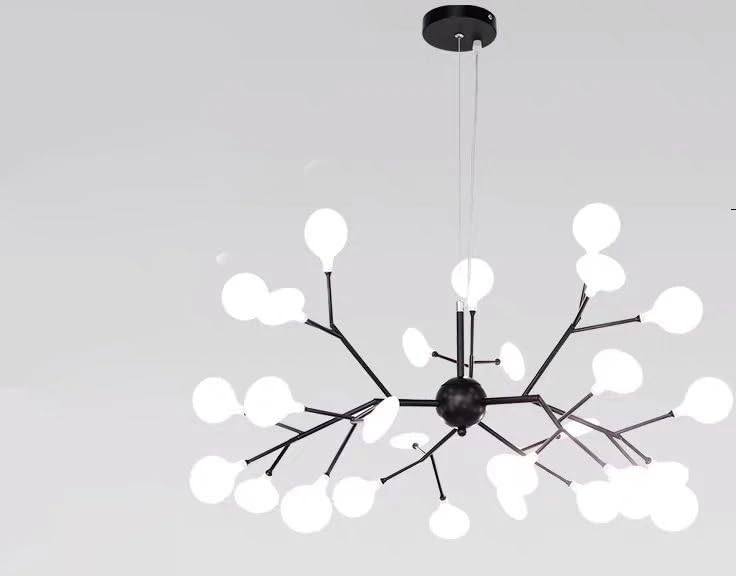 Lustre Firefly pour illuminer un grand salon sombre avec style LED
