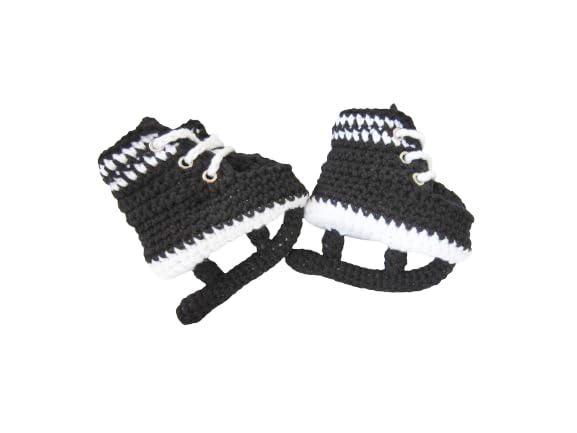 Crochet Baby Ice Hockey Skates Shoes Gift for Newborn Figure Skates Booties (0-3 Months)