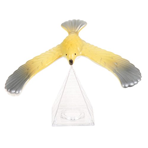 Preisvergleich Produktbild Schwebender Adler auf Pyramide