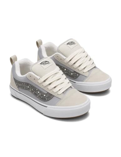 Image of Vans Unisex Adult Knu Skool Shoe - '90s Retro Puffy Low-Top Fashion Sneakers for Men & Women