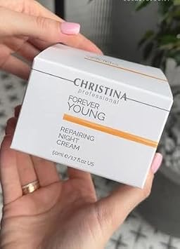 CHRISTINA- Forever Young Hydra Protective Day Cream SPF 25-50ml - UVA/UVB, Non-Comedogenic and Lightweight Face Moisturizer with Sunscreen for Combination, Dry, Normal, Oily & Sensitive Skin