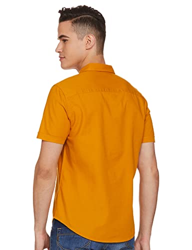 Image of Levi's Men's Solid Slim Fit Shirt