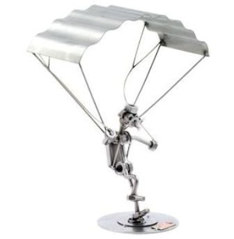 Hinz & Kunst Parachutiste - Parapente en Acier.