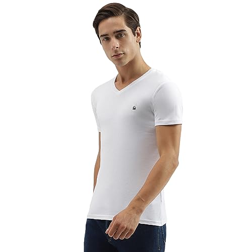 Image of UNITED COLORS OF BENETTON Men's Cotton Solid Regular Fit T-Shirt