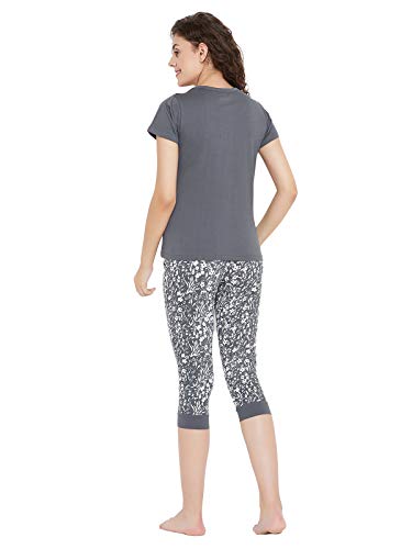 Image of Clovia Women's Cotton Cotton Rich Printed Top & Capri Set
