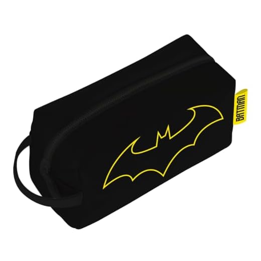 ARDITEX, Neceser Niño Batman, Bolsa de Aseo para Hombre, Estuche de Batman con Cremallera, Impermeable, Ideal para Organizar Productos de Aseo o Tus Pequeñas Cosas, 100% Poliuretano, 3 x 22 x 8 Cm