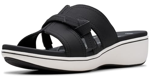 Image of Clarks Women's Breeze Rae Mia