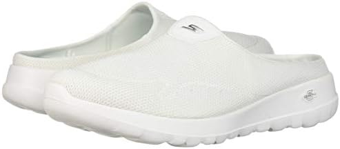 plain white skechers
