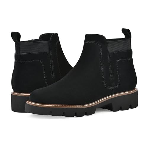 WHITE MOUNTAIN Women's Glassie Lug Sole Chelsea Bootie