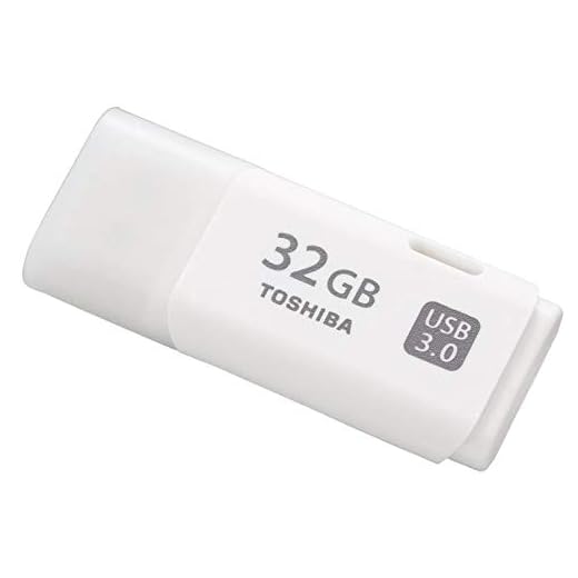Toshiba Hayabusa 32GB USB 3.0 Pendrive (White)