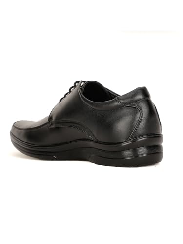 Image of Bata Men Pull On Shoes