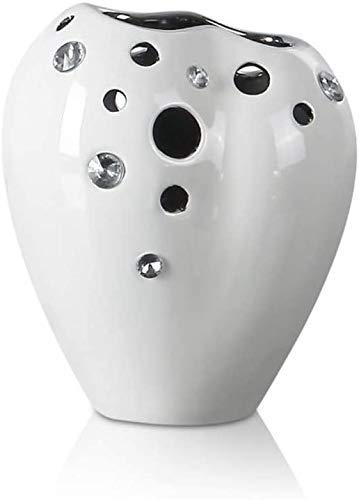Vase céramique meuble TV pour embellir un salon manque de fraîcheur
