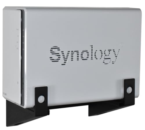 Preisvergleich Produktbild Wandhalterung für Synology Diskstation DS212j, DS213air, DS213j, DS214se, DS215j, DS216se, DS216j, DS216play, DS218j, DS218play, DS220j, DS223j (Schwarz)