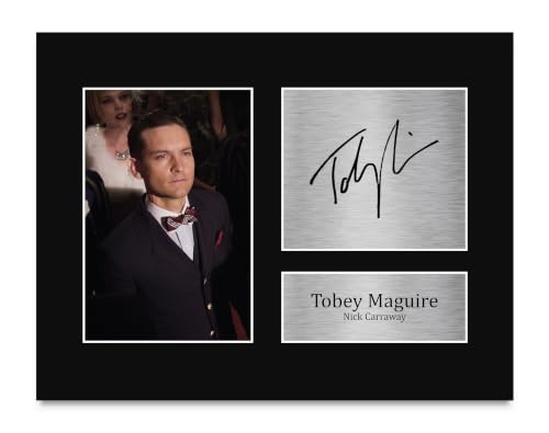 Tobey Maguire The Great Gatsby Nick Carraway Signed Photo