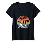 Aloha Hawaii, isla hawaiana, palmeras, hombres, hombres, niños, niños, surfista, tabla de surf, puesta de sol, playa, orilla, verano, vacaciones, años 60, 70, 80, retro vintage, silueta de surfista envejecida para los amantes de Hawaii.