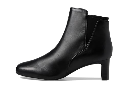 Clarks Women's Kyndall Faye Fashion Boot, Black Leather, 7