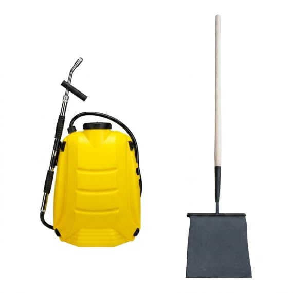 Batefuegos con mango madera y mochila extintor forestal para prevención de incendios