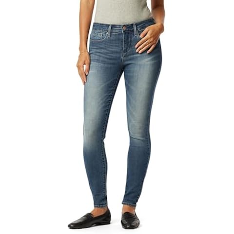 Levi Strauss Signature Gold Women's Totally Shaping Skinny Jeans (Available in Plus Size), Cape Town, 14 Short Cover