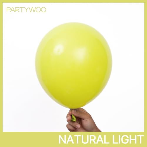 Image of PartyWoo Lime Green Balloons 50pcs Light Pastel Kelly Green Color 12 Inch