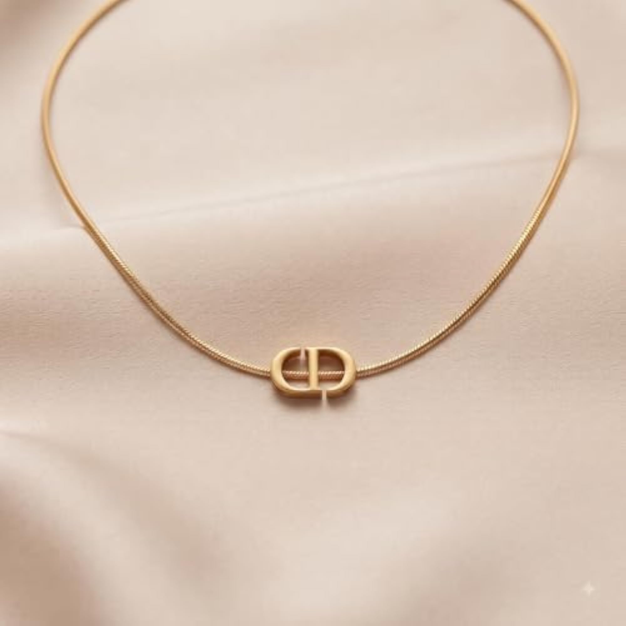 Aurelia Link Statement Necklace for Women, Elegant Design
