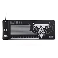 Power Idolz Tapis de Jeu DC Comics Batman XL RGB avec Chargeur sans Fil 15W | LED Personnalisables, antidérapant, résistant aux éclaboussures