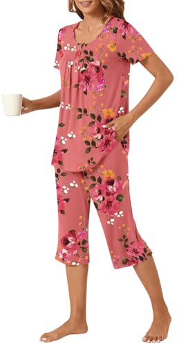 Image of Womens Summer Pajama Sets 2 Piece Short Sleeve Top and Capri Pants Plus Size Ladies Lounge Pjs Sets with Pockets