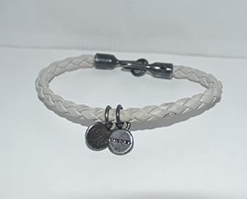 Hardcover The Incredibles Book