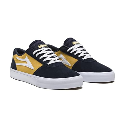 Lakai Manchester, Skate Shoes, Navy/White Suede, 12