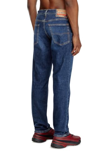 Diesel 2023 D-FINITIVE Regular Jeans2