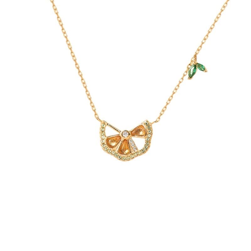 Collier de cou girly pour les vacances d ete chaine argent et pendentif citron