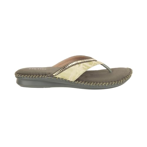 Image of Metro Women's Suede Faux Leather Comfort Slip-on Fashion Sandals