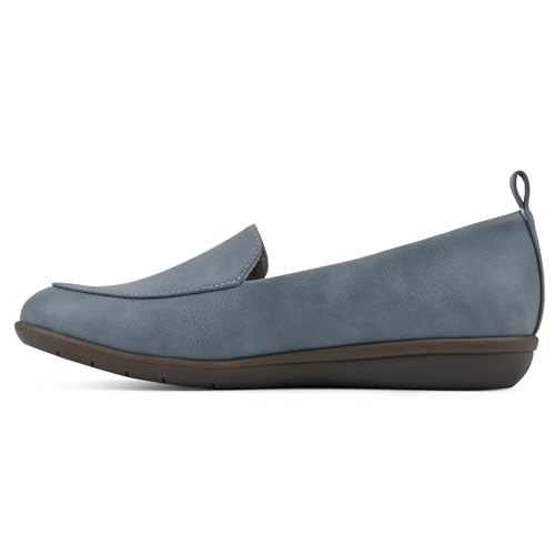 Image of CLIFFS BY WHITE MOUNTAIN Women's Twiggy Moccasin Style Loafer Flat