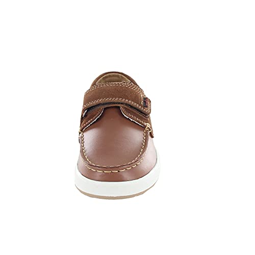 Zapatos Niño, Imagen adicional